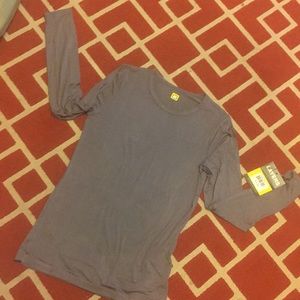 Wonder wink layering tee size small